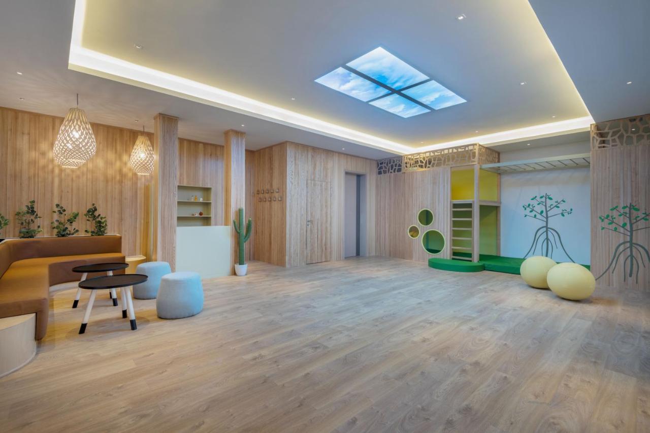 Zulal Wellness Resort By Chiva-Som Al Ruwais Exterior photo